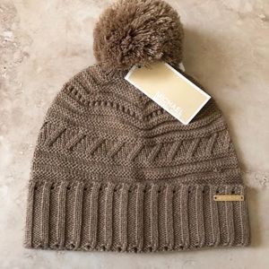 Michael kors beanie